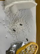 Crystals desiccant of moisture absorbers